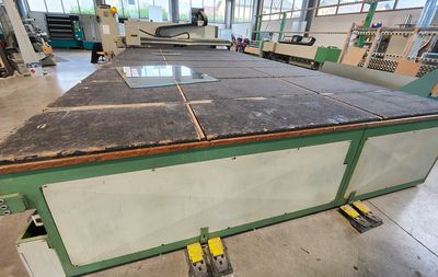 GME 5100/6 CNC-Glasschneidemaschine