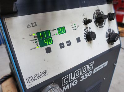 Cloos MIG 350 Synergic - Schweißgerät