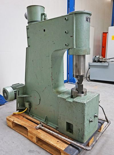 Reiter K23 - Pneumatischer Schmiedehammer